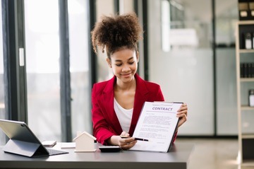 lady-processing-legal-documents